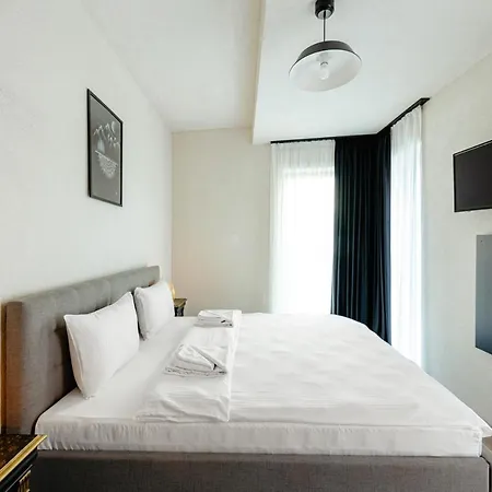 Centro 3*
