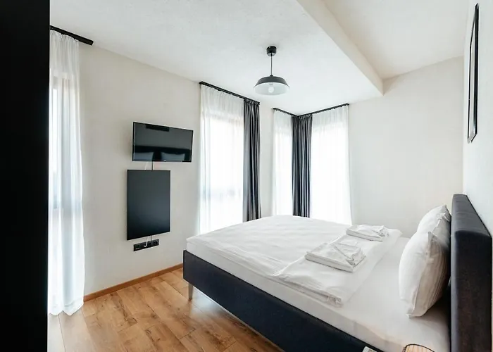 Centro Aparthotel 3*