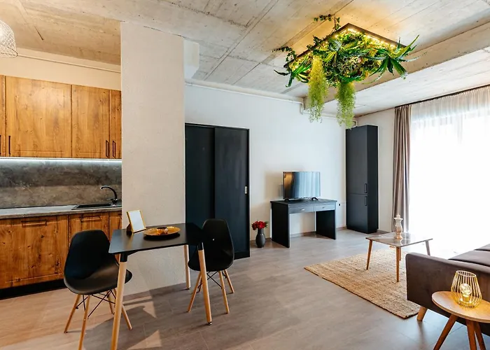 Centro Aparthotel 3*