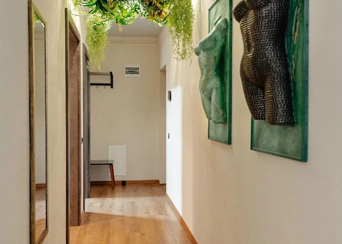 Centro Aparthotel 3*