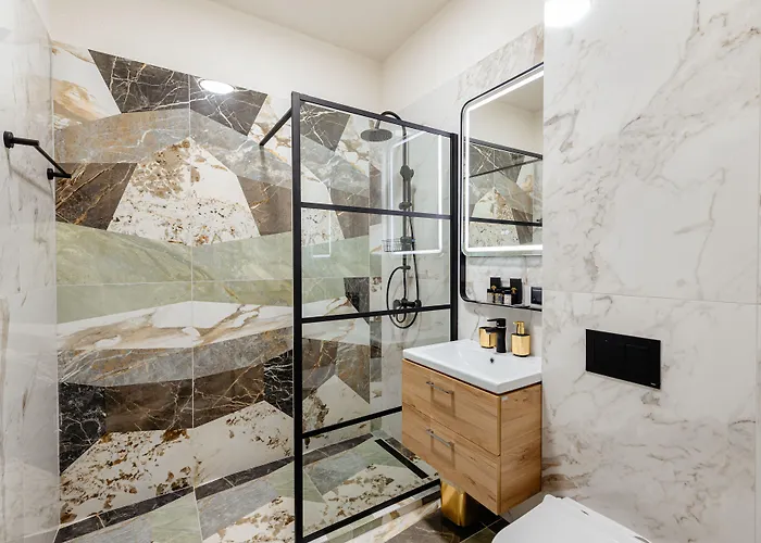 Centro Aparthotel 3*